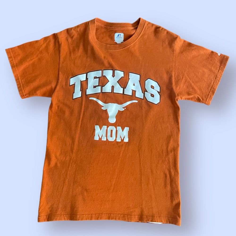 “Texas mom” UT Longhorns Tshirt